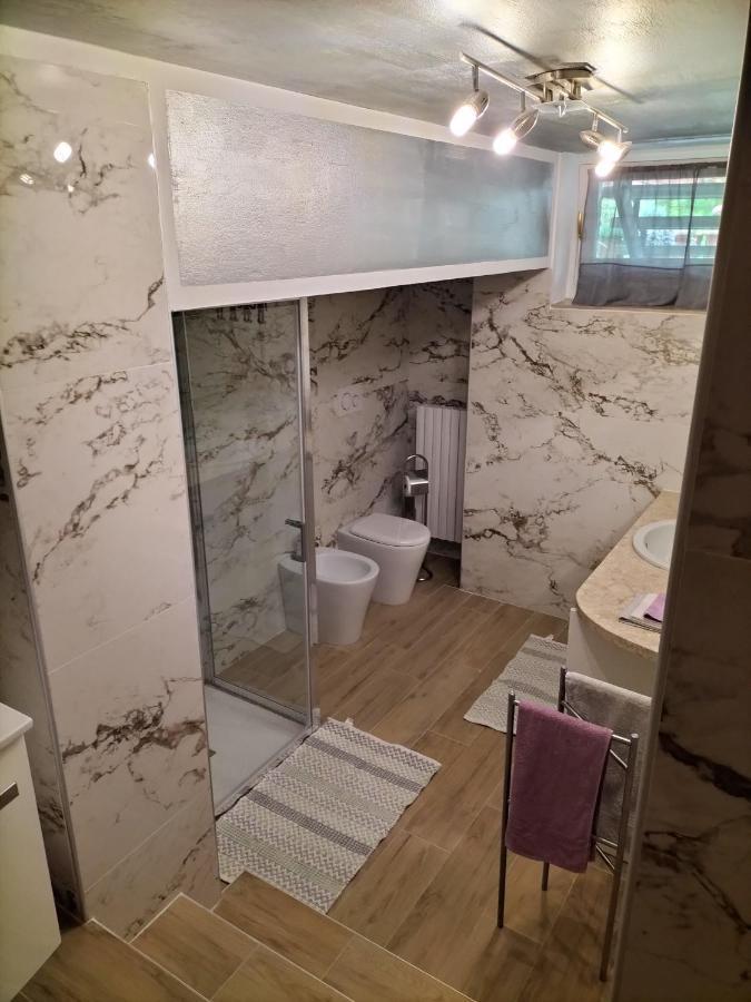 Casa Belvedere モンツァンバーノ エクステリア 写真